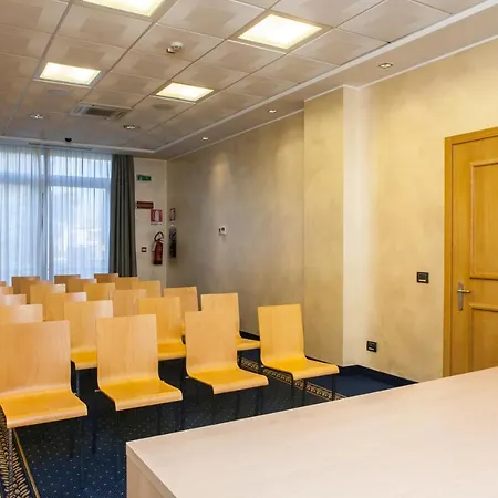 Palace Zingonia Szálloda